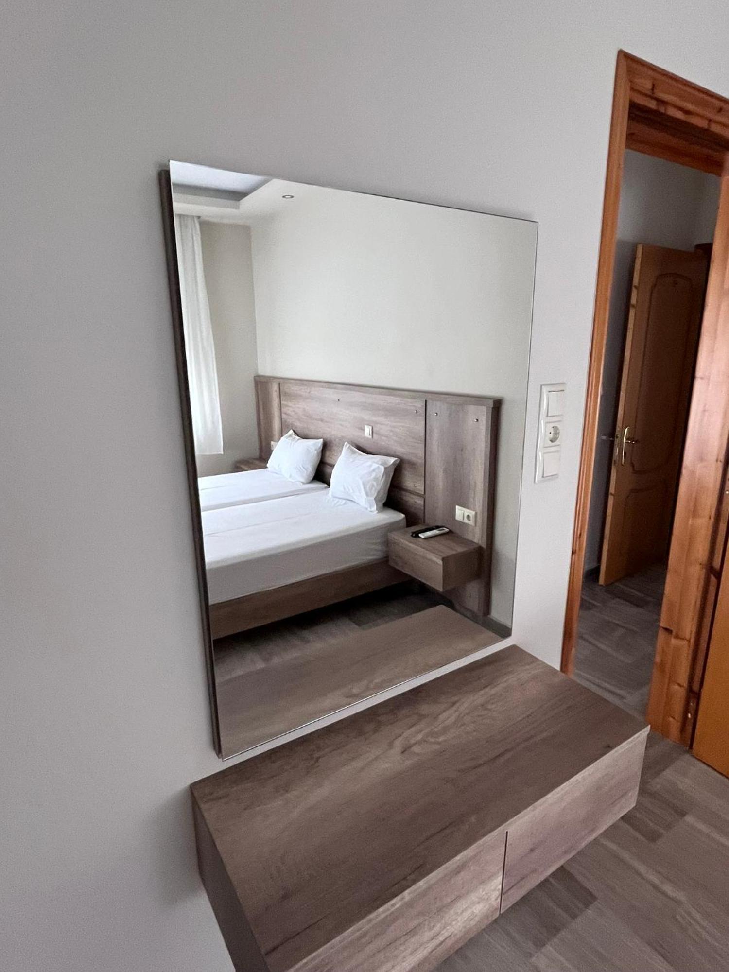 Hotel Filoxenia 네오이포로이 외부 사진